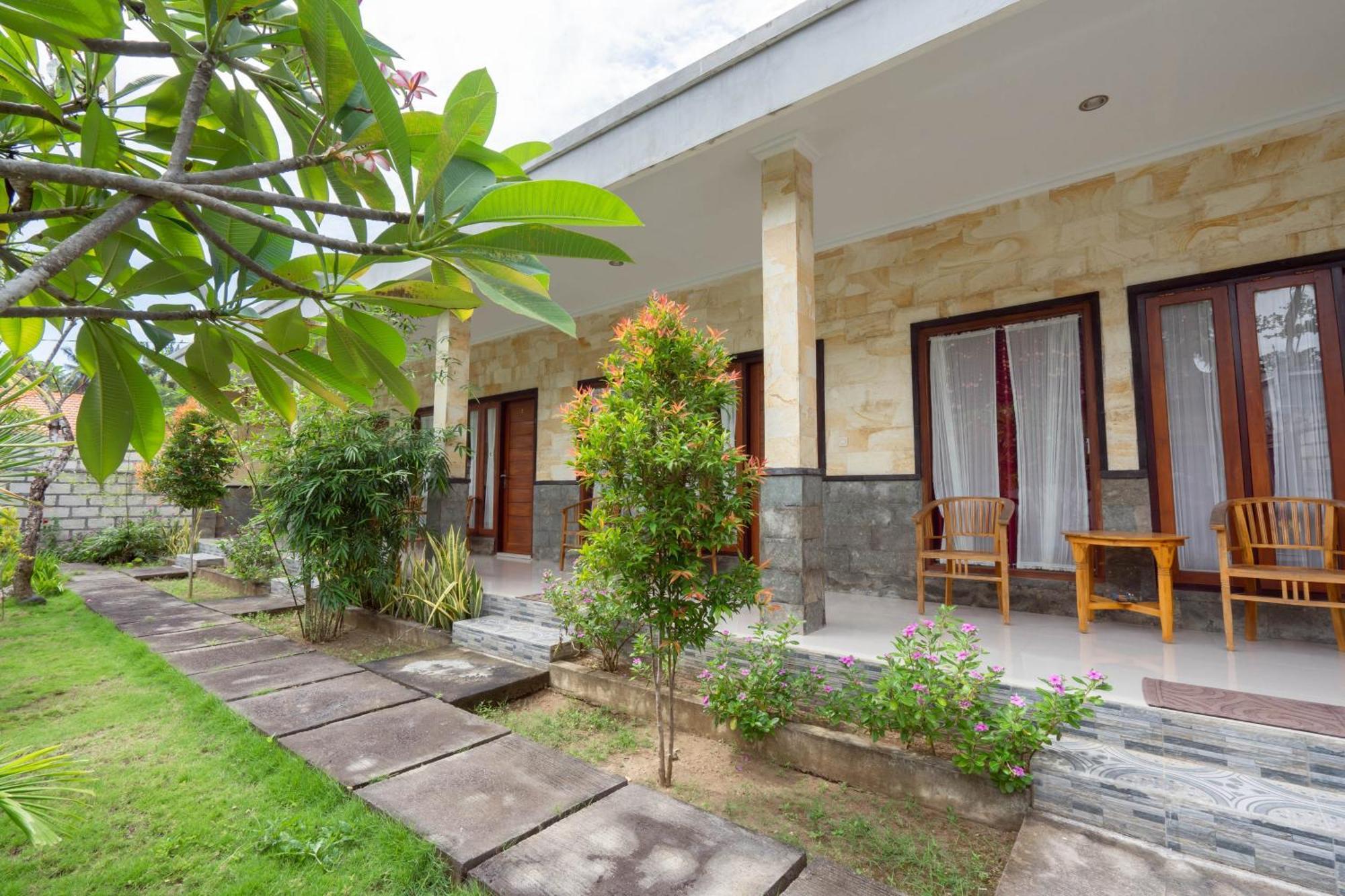 Omah Nusa Villa Redpartner Toyapakeh Exterior photo