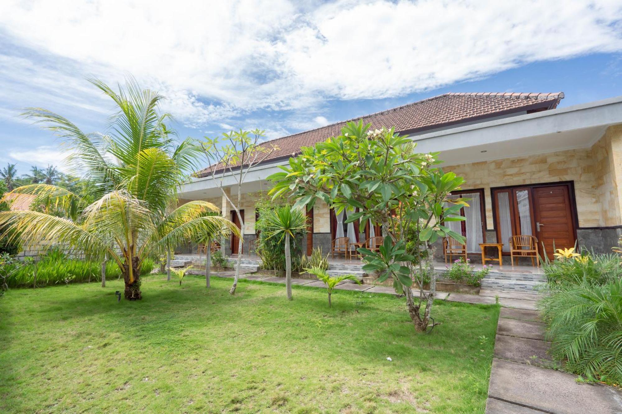 Omah Nusa Villa Redpartner Toyapakeh Exterior photo